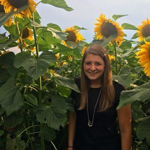 Meet your Posher, Haley